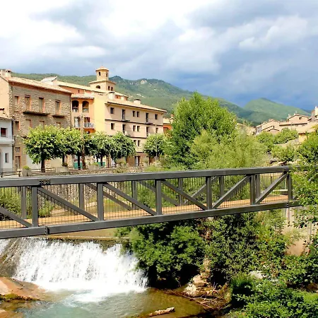 Affittacamere Fonda Cerdanya La Pobla de Lillet